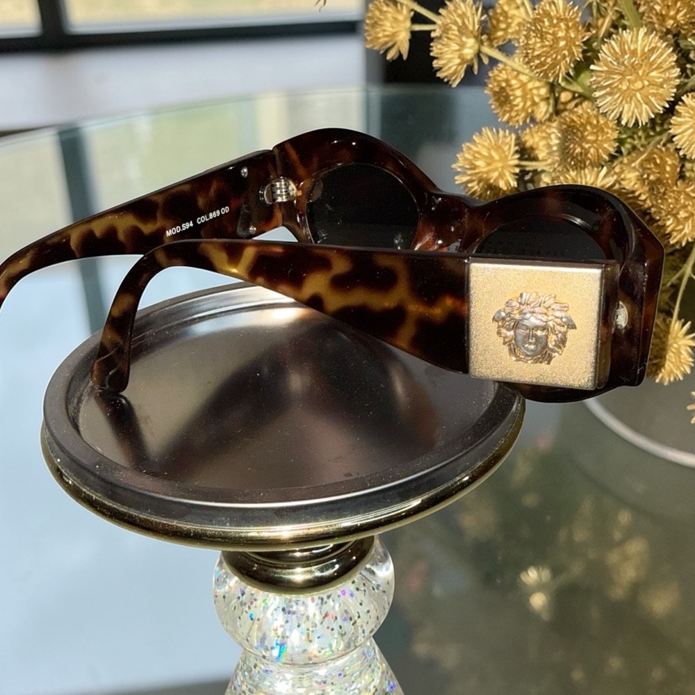 Versace Tortoise Sunglasses with Case and Cloth - Picture 5 of 12